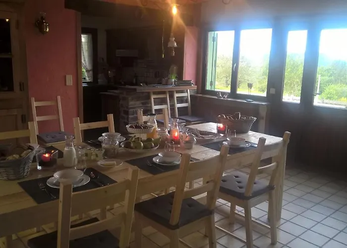 Le Nid Doux Bed & Breakfast 4*